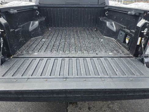 Used 2021 Toyota Tacoma TRD Sport w/ Technology Package image 20