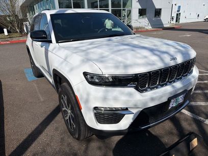 Used 2025 Jeep Grand Cherokee Limited