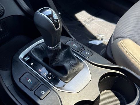 Used 2017 Hyundai Santa Fe Sport w/ 2.4L Tech Package 04 FWD image 29
