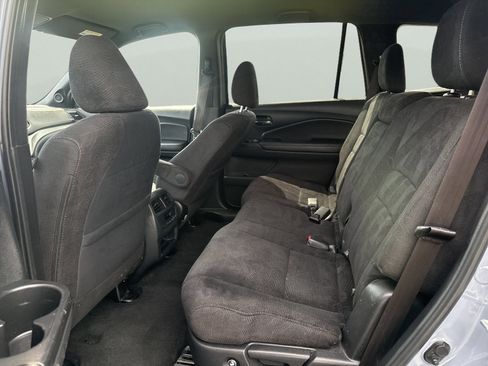 Used 2022 Honda Pilot Sport image 15