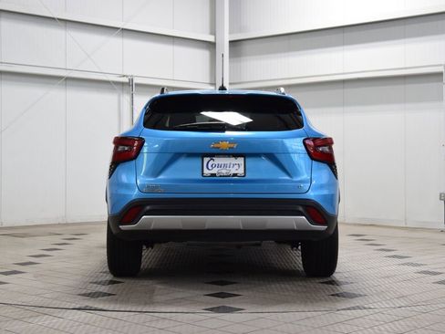 Used 2025 Chevrolet Trax LT w/ Driver Confidence Package FWD image 7