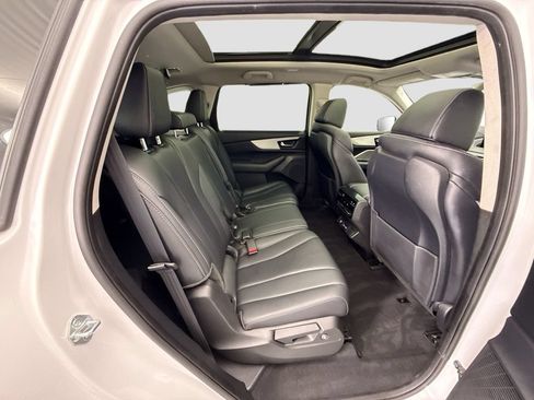 Used 2024 Acura MDX SH-AWD w/ Technology Package image 21