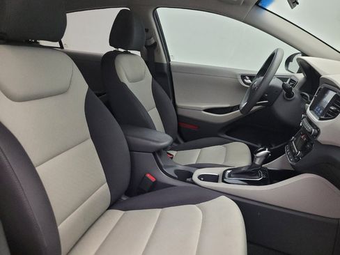 Used 2018 Hyundai Ioniq Blue FWD image 21