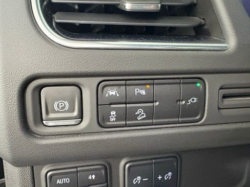 Used 2022 Chevrolet Tahoe Z71 AWD/4WD image 20