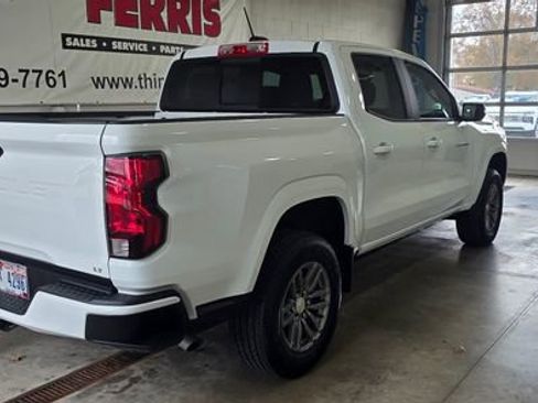 Used 2024 Chevrolet Colorado LT w/ LT Convenience Package II image 7