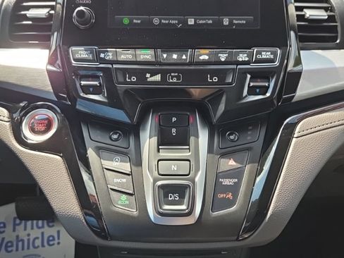 Used 2023 Honda Odyssey Touring image 45