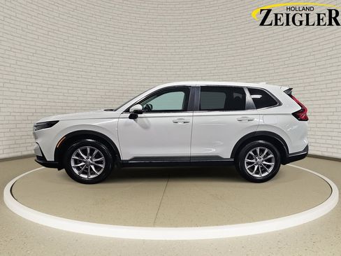 Used 2025 Honda CR-V EX image 8