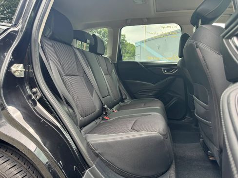 Used 2020 Subaru Forester Premium AWD/4WD image 22