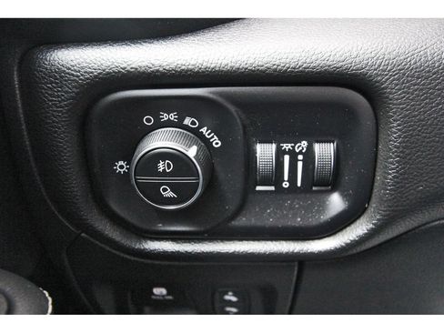Used 2025 RAM 1500 RHO AWD/4WD image 21