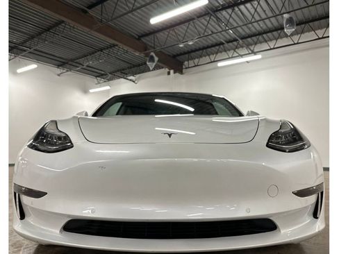 Used 2018 Tesla Model 3 Long Range image 3