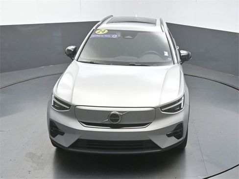 Used 2024 Volvo XC40 Recharge Plus w/ Protection Package Premier image 41