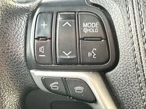 Used 2015 Toyota Sienna LE image 10