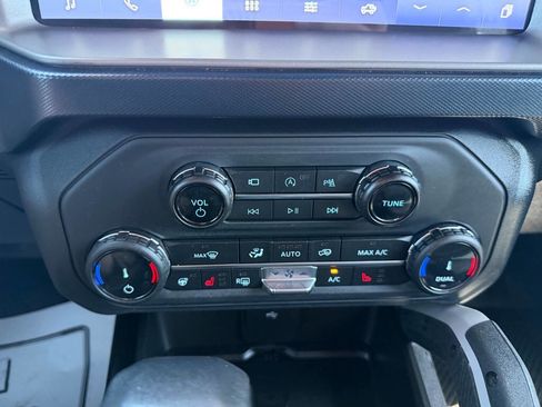Used 2022 Ford Bronco Outer Banks AWD/4WD image 26