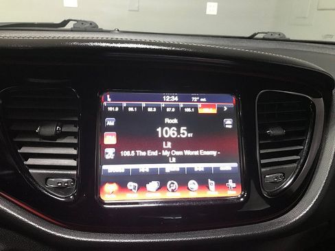 Used 2016 Dodge Dart SXT w/ Sun/Sound Group FWD image 28
