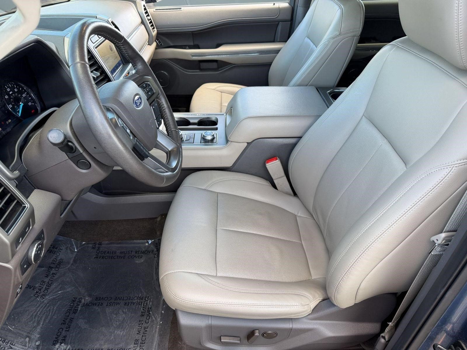 Used 2020 Ford Expedition XLT w/ Equipment Group 202A AWD/4WD image 5