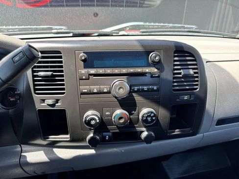 Used 2013 GMC Sierra 1500 W/T RWD image 20