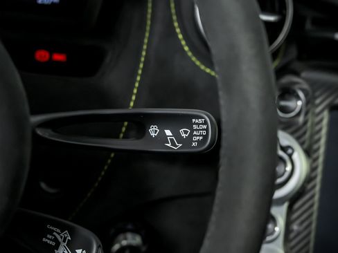 Used 2021 McLaren 765LT RWD image 32