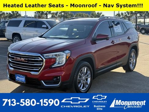 Used 2022 GMC Terrain SLT w/ Infotainment Package II image 1