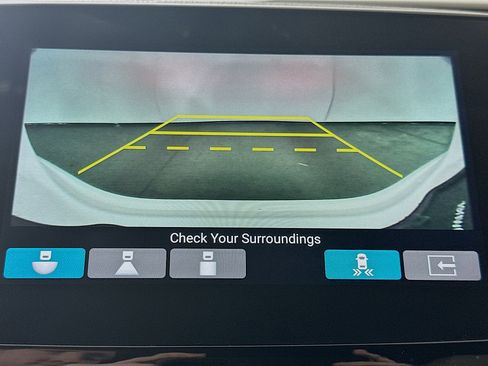 Used 2022 Honda Pilot Touring image 23