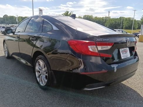 Used 2019 Honda Accord LX image 5