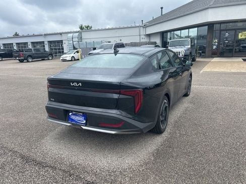 Used 2026 Kia K4 EX FWD image 8