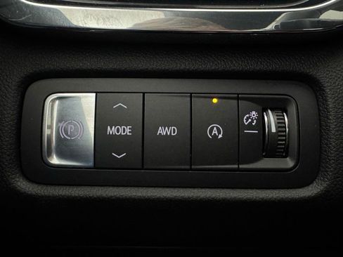 Used 2025 GMC Acadia Denali w/ Super Cruise Package AWD/4WD image 27