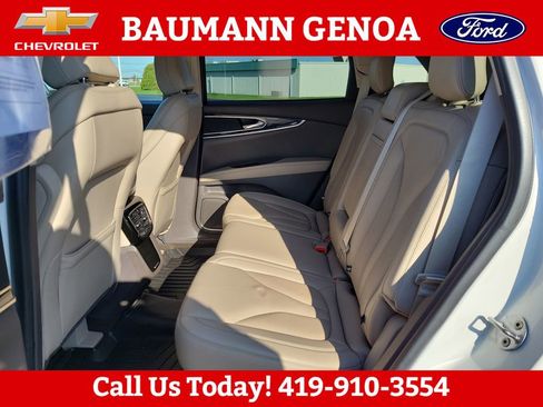 Used 2021 Lincoln Nautilus FWD w/ Equipment Group 101A image 15