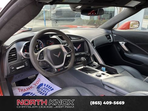 Used 2015 Chevrolet Corvette Z06 w/ 3LZ Preferred Equipment Group image 12