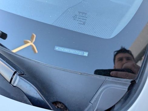 Used 2022 Toyota Corolla SE image 35