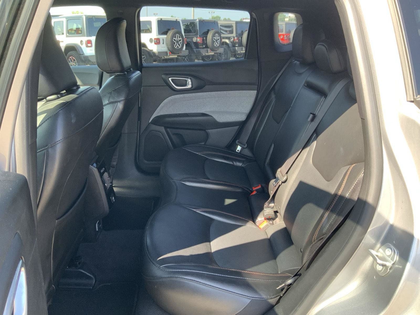 Used 2023 Jeep Compass Latitude AWD/4WD image 45