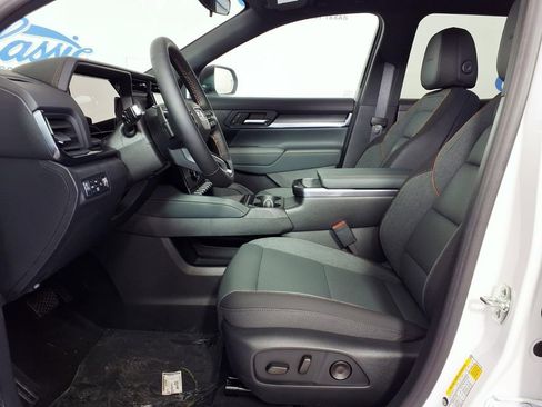 New 2026 GMC Terrain AT4 AWD/4WD image 7