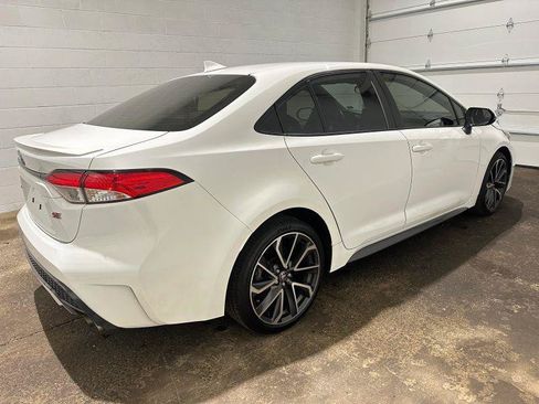 Used 2022 Toyota Corolla SE FWD image 5