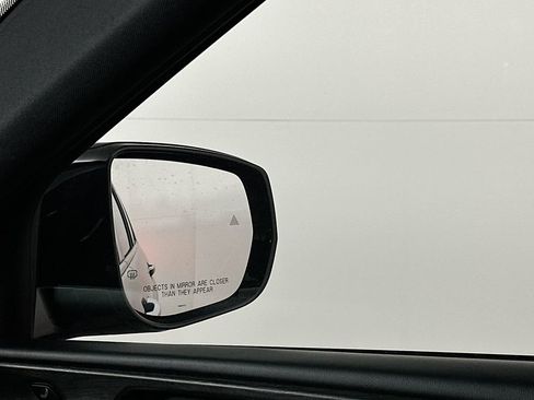 Used 2021 Jeep Grand Cherokee L Overland w/ Luxury Tech Group IV image 24