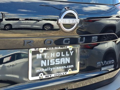 Certified 2023 Nissan Rogue SV w/ SV Premium B Package AWD/4WD image 30