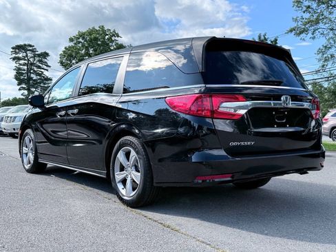 Used 2018 Honda Odyssey EX image 10