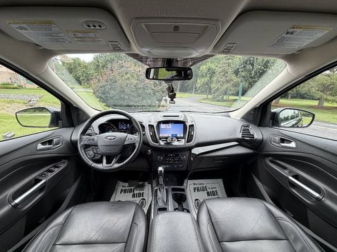 Used 2017 Ford Escape Titanium AWD/4WD image 9