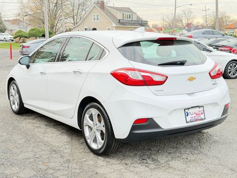 Used 2017 Chevrolet Cruze Premier FWD image 6