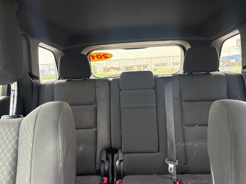 Used 2018 Jeep Grand Cherokee Laredo AWD/4WD image 26