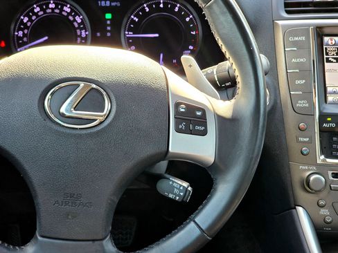 Used 2012 Lexus IS 250C RWD image 27
