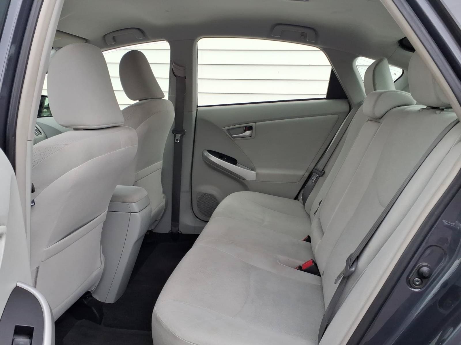 Used 2013 Toyota Prius Three FWD image 9