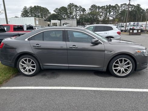 Used 2016 Ford Taurus SEL w/ Equipment Group 201A image 5