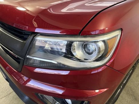 Used 2019 Chevrolet Colorado Z71 AWD/4WD image 28