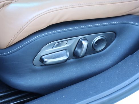 Certified 2021 Lexus LS 500 AWD image 31