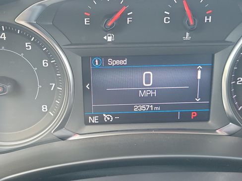 Used 2023 GMC Terrain SLE w/ Driver Convenience Package AWD/4WD image 23