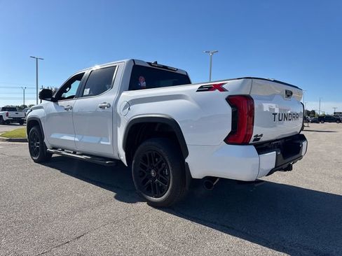 New 2026 Toyota Tundra SR5 AWD/4WD image 4