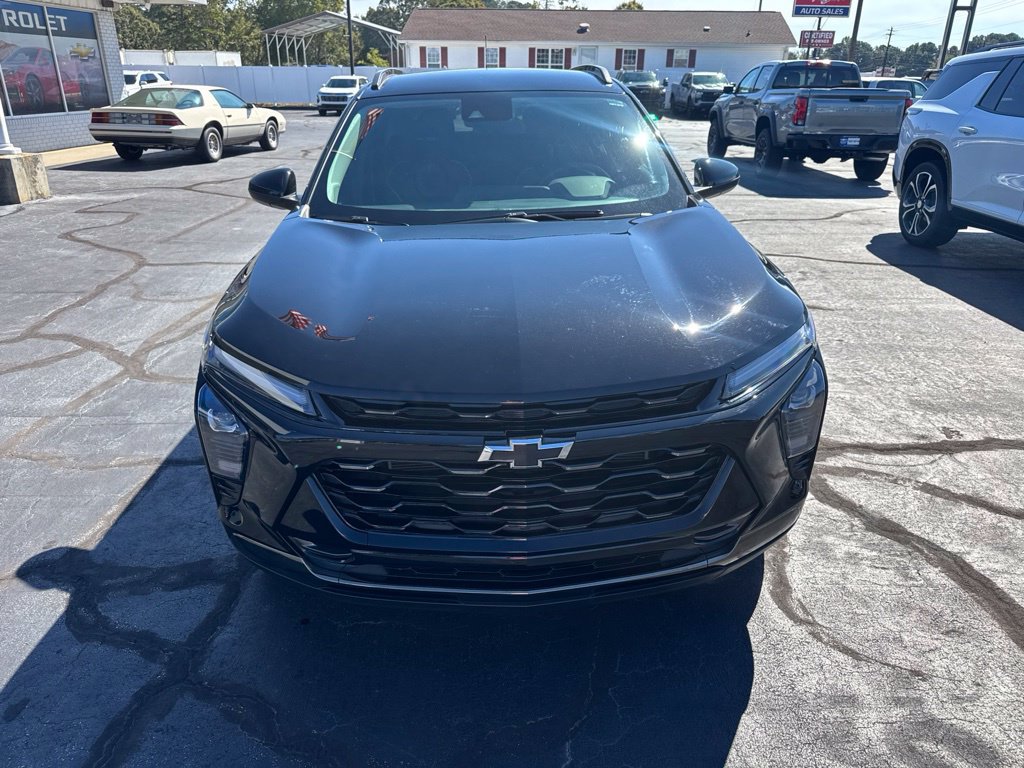 Used 2025 Chevrolet Trax ACTIV w/ Driver Confidence Package FWD image 16