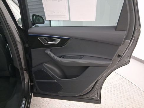 Used 2025 Audi Q7 2.0T Premium Plus w/ Premium Plus Package image 31