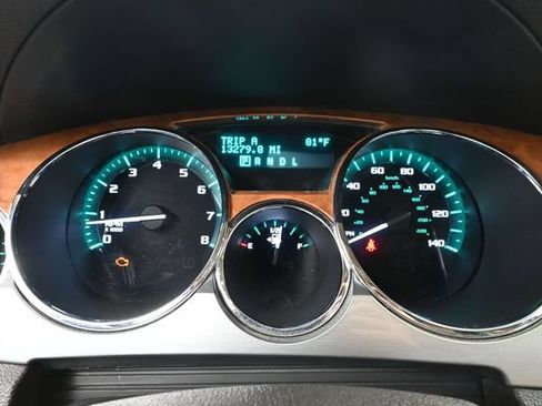 Used 2012 Buick Enclave Premium w/ Trailering Provision Package FWD image 26