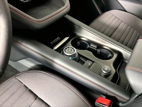 Used 2025 Ford Explorer ST-Line RWD image 15