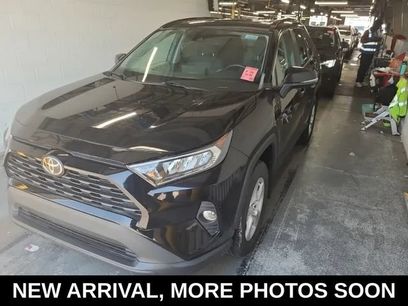 Used 2021 Toyota RAV4 XLE w/ Convenience Package